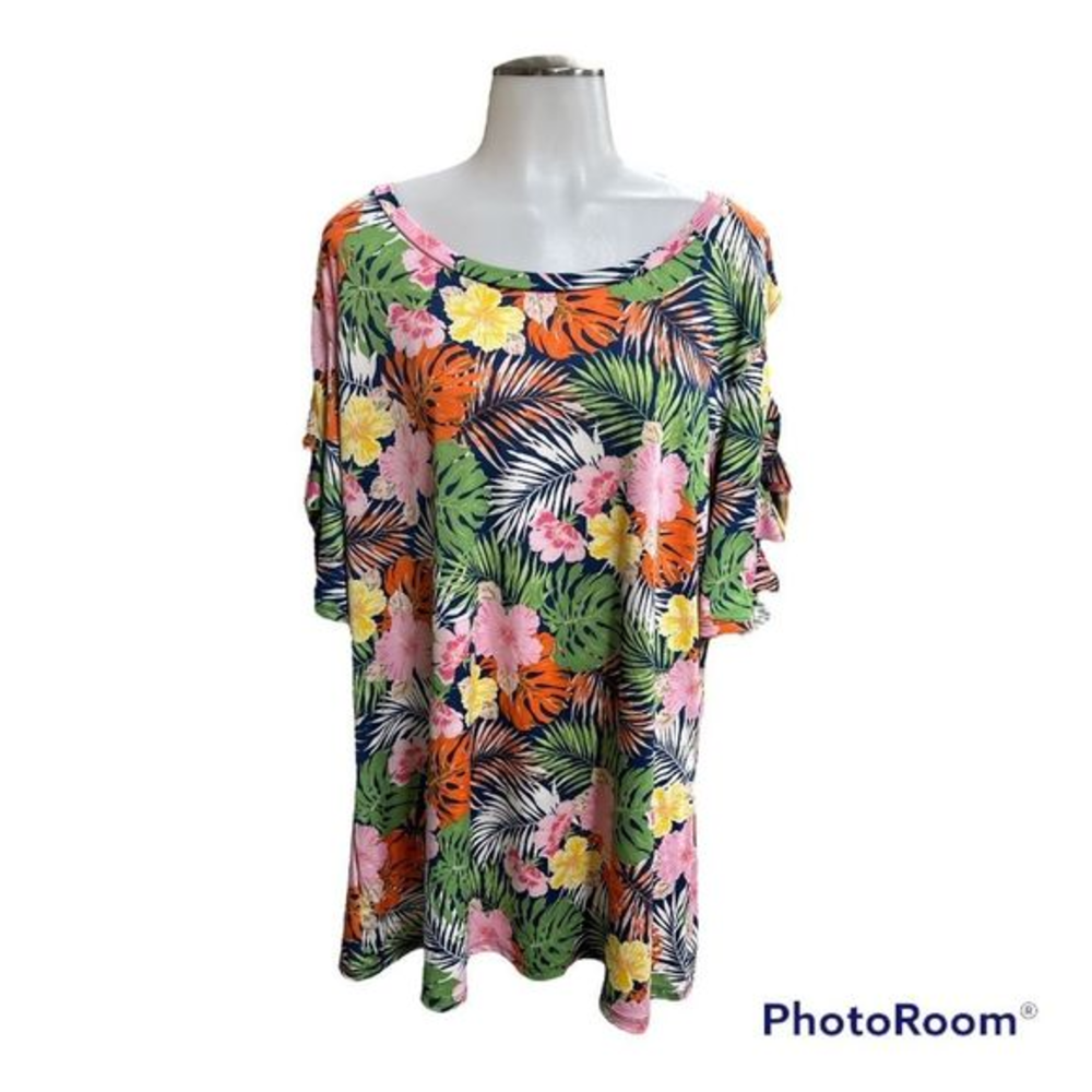 Floral Safari Top‎